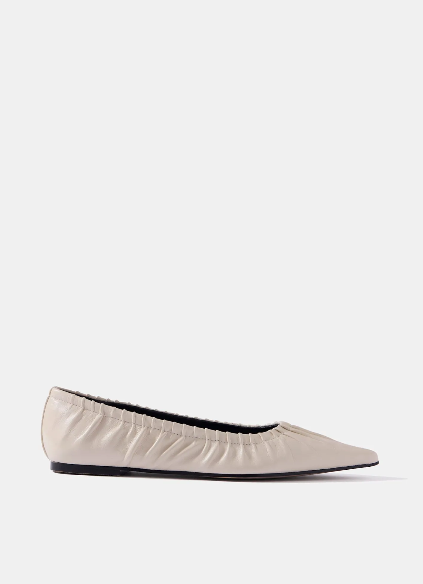 Discount Arella Cream Leather Flat Pumps Flat Shoes