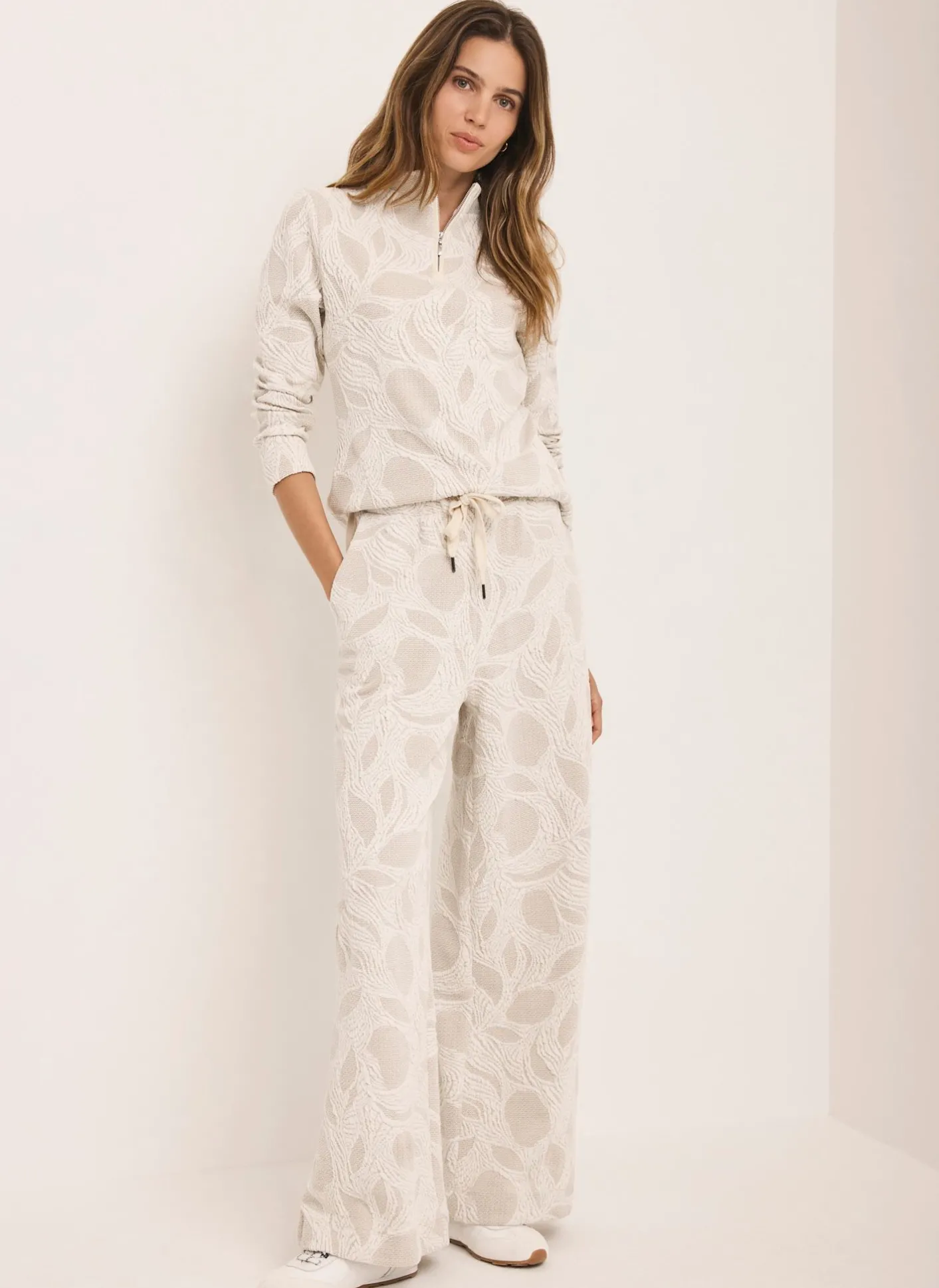 Sale Neutral Jacquard Long Sleeve Top Sweatshirts|Sweatshirts