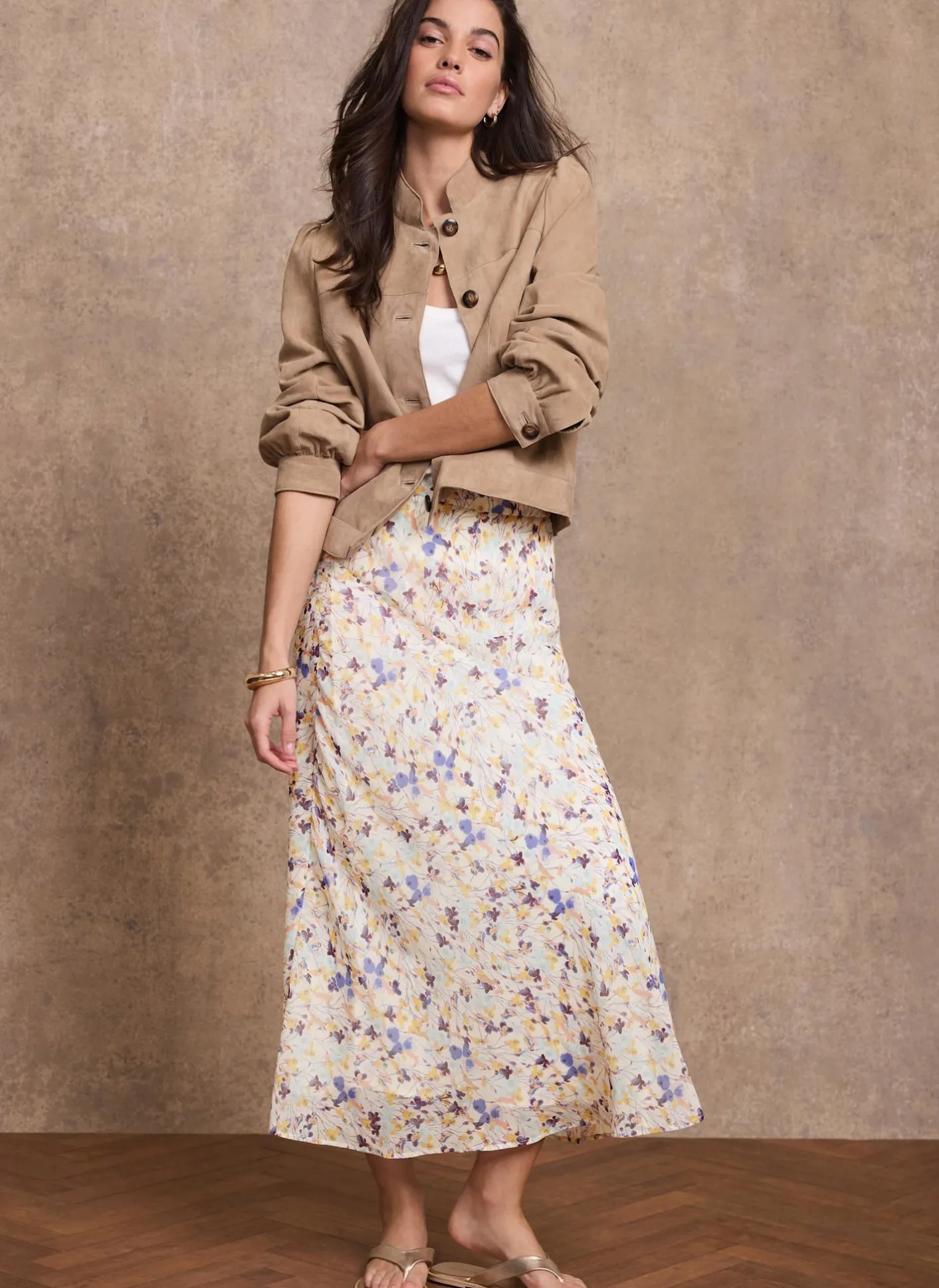 Pale Floral Print Midi Skirt Midi Skirts|Skirts