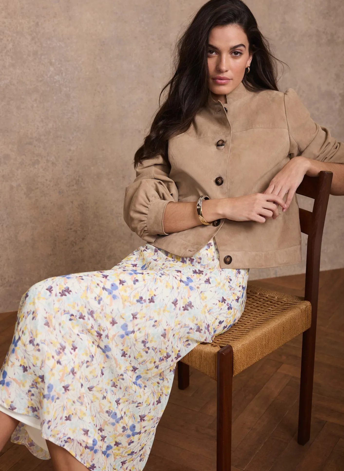 Pale Floral Print Midi Skirt Midi Skirts|Skirts