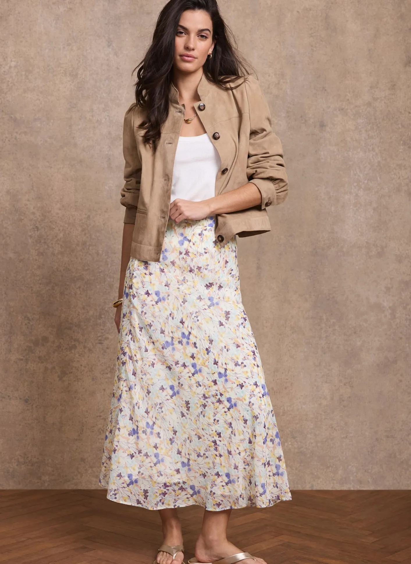 Pale Floral Print Midi Skirt Midi Skirts|Skirts