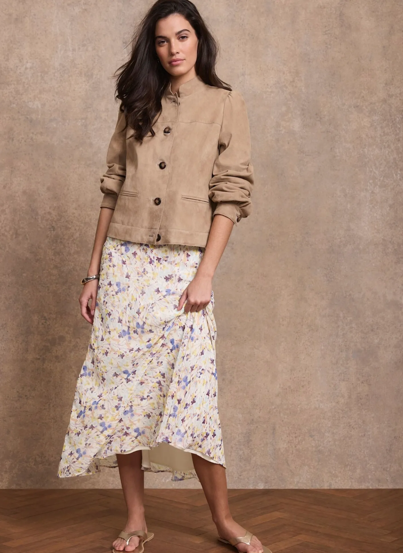 Pale Floral Print Midi Skirt Midi Skirts|Skirts